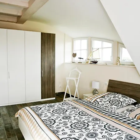 Haus Ostseestrand Holiday home Lancken