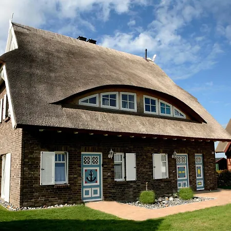Holiday home Haus Ostseestrand *