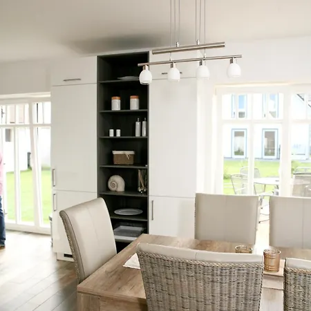 Casa de Férias Haus Ostseestrand Lancken